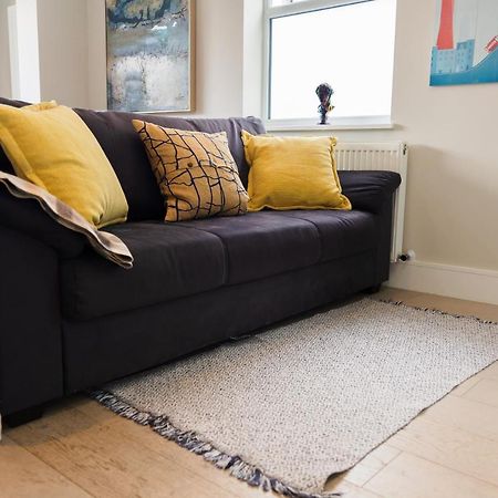 Star London Bell Lane 3-Bed Haven Leilighet Hendon Eksteriør bilde